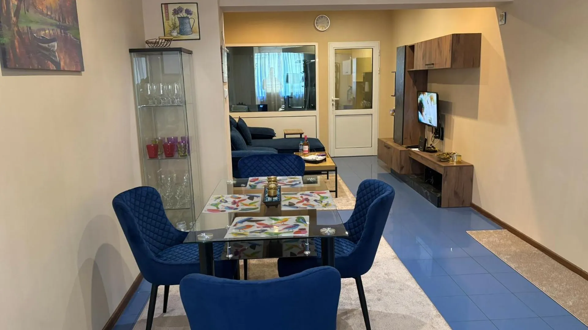 Kct Downtown Apartment Sofia